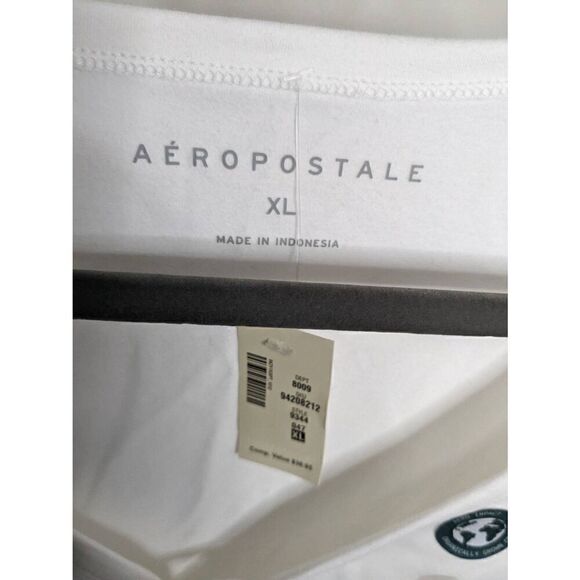 Aeropostale Long Sleeve Scoop Neck Crop Top - Picture 4 of 5